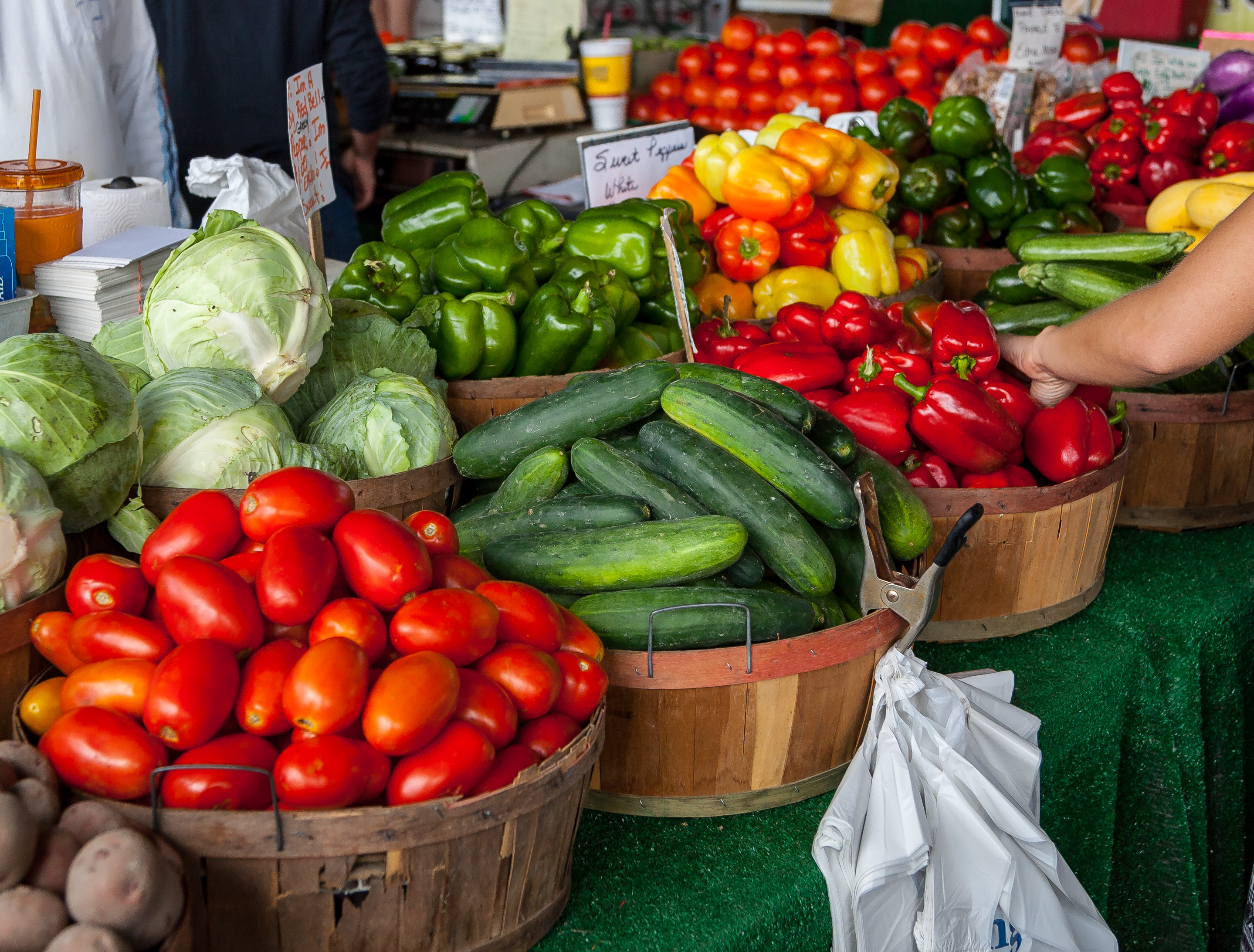 five-reasons-to-support-north-carolina-farmers-markets-first-furrow